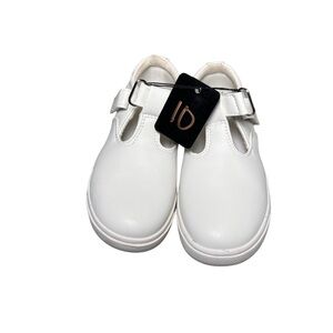 Toddler White Shoes (10c)